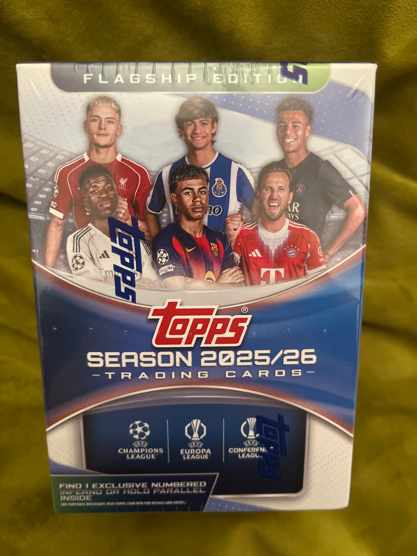 Topps 2025/26 soccer Flagship edition Blaster