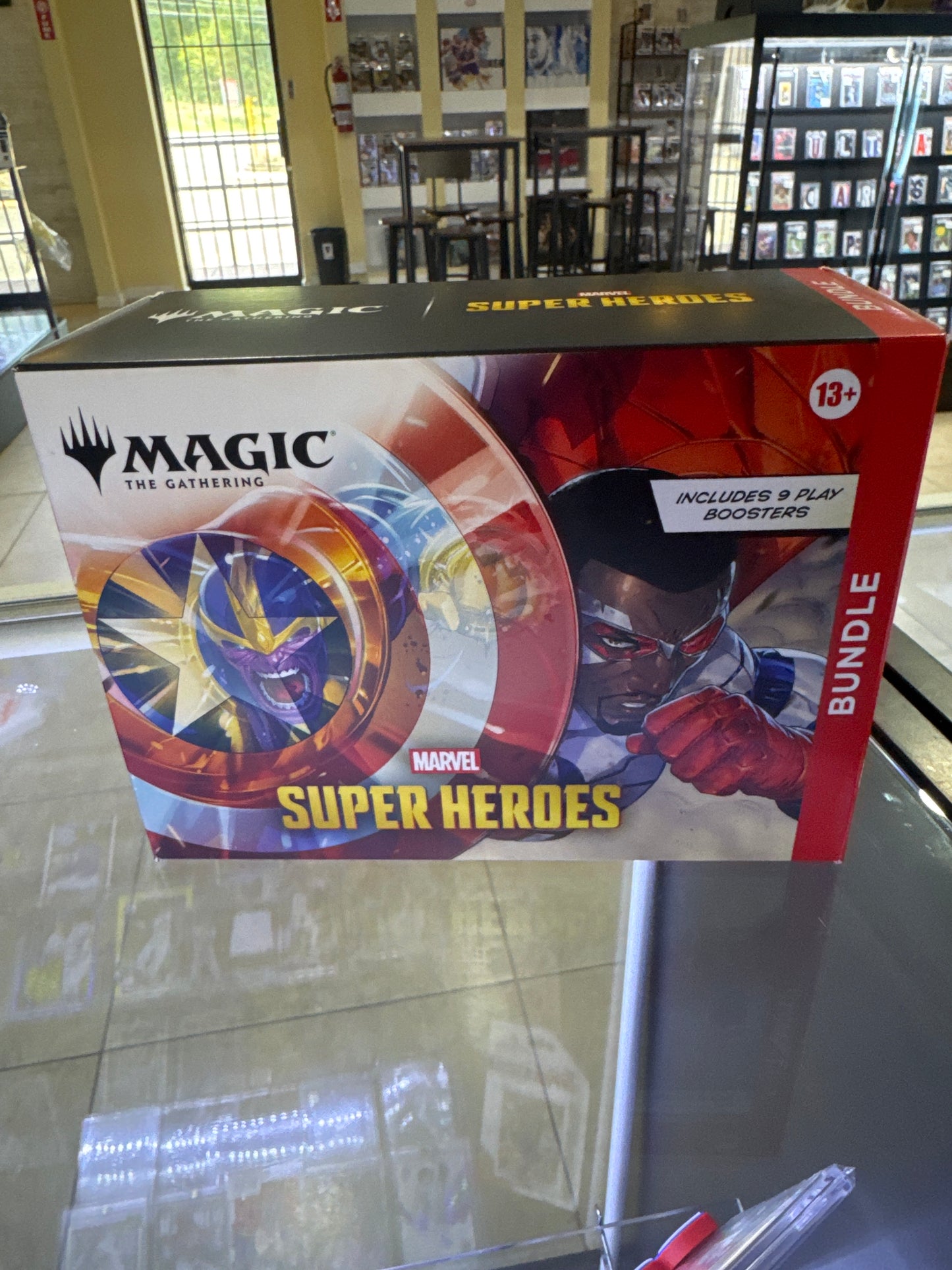 MTG MARVEL SUPERHEROES BUNDLE