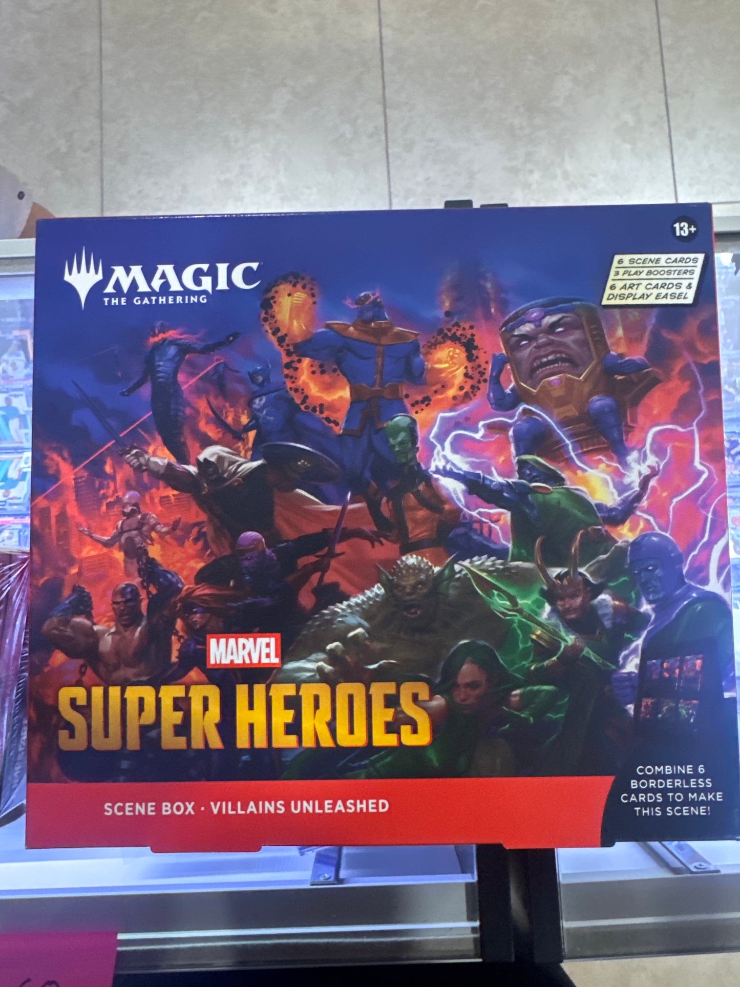 MTG MARVEL SUPERHEROES SCENE BOX
