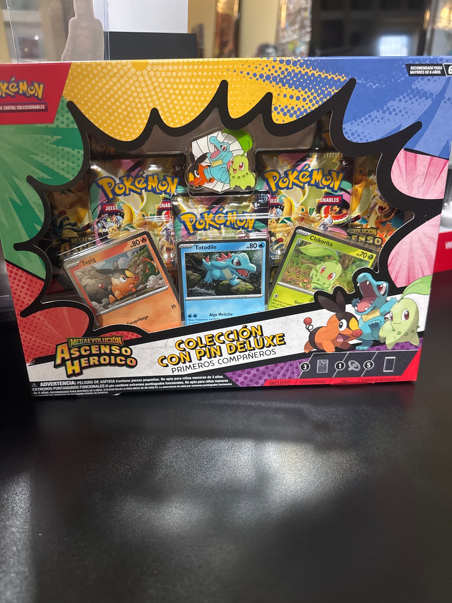 POKEMON EN ESPAÑOL - Ascenso heroico PIN COLLECTION