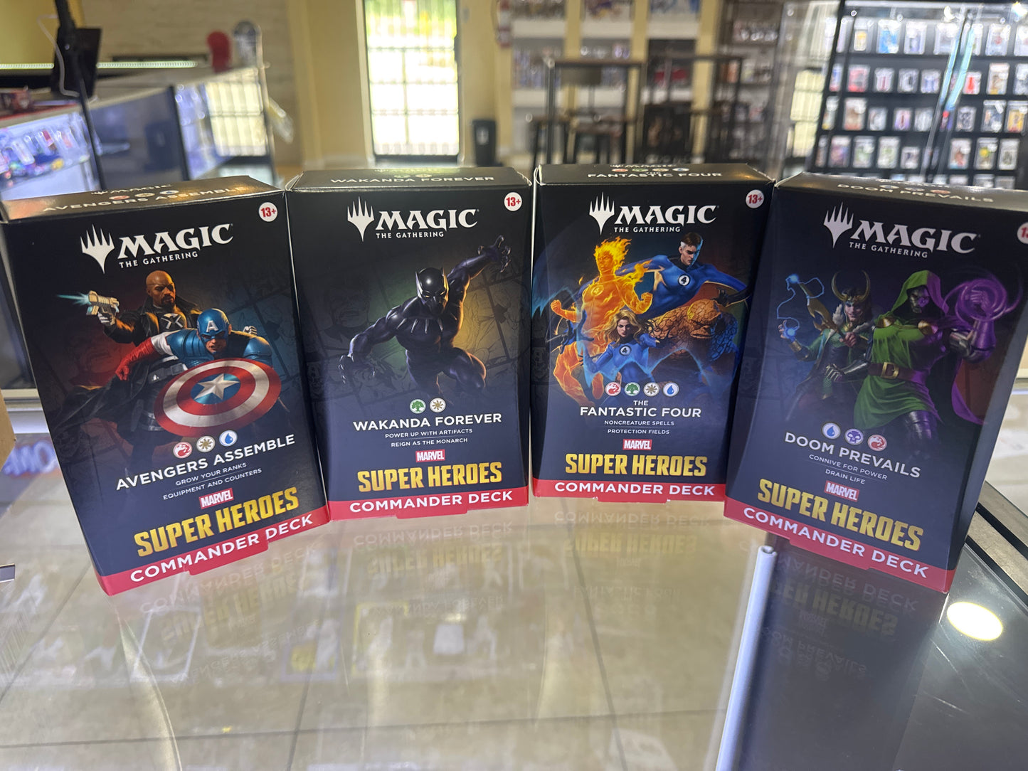 MTG MARVEL SUPERHEROES Commander Deck RANDOM