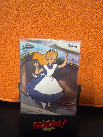 Topps Chrome Disney Alice 2025