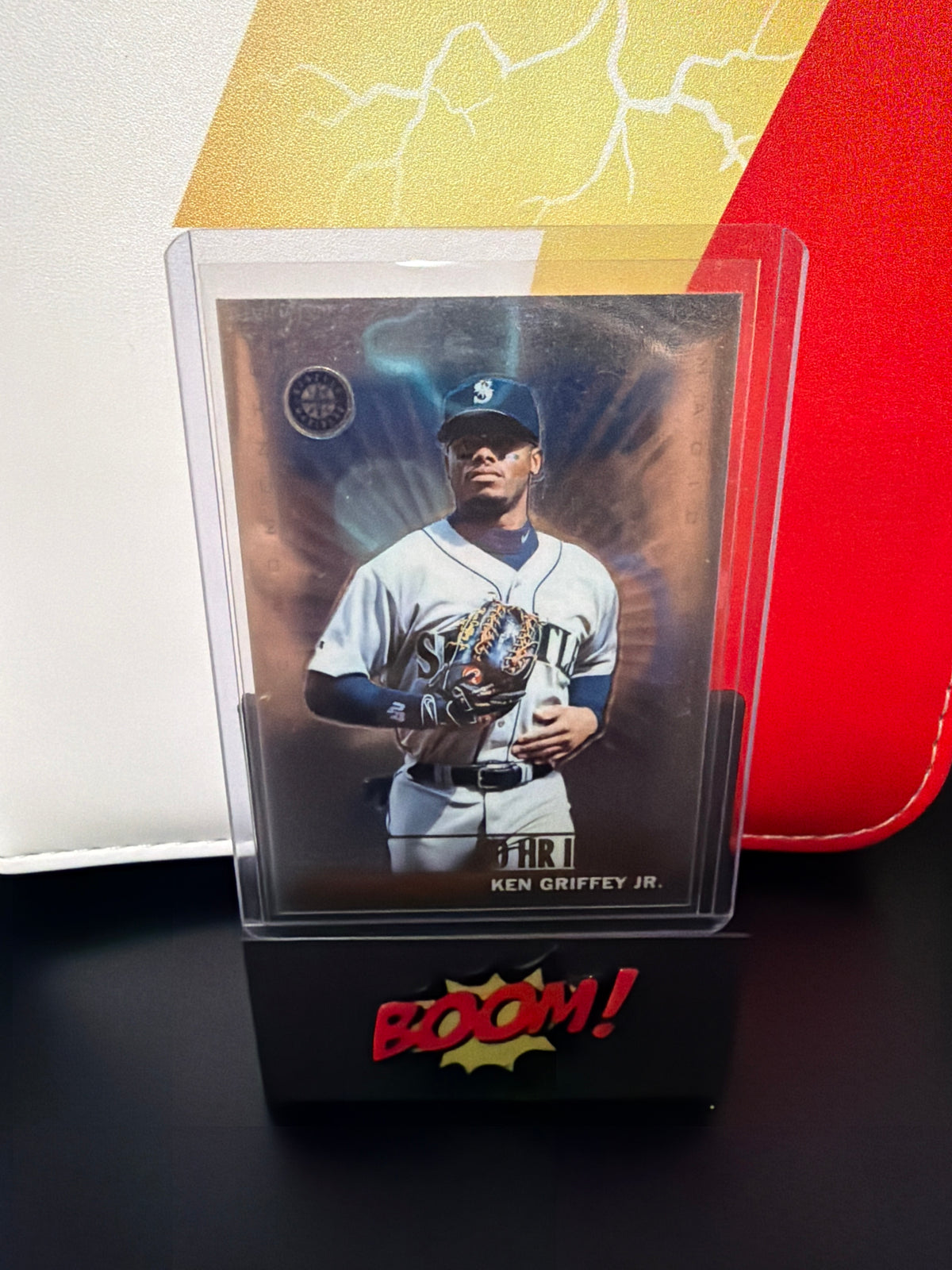 Topps Chrome Magic Moments 50 hr in 1997 Ken Griffey Jr.