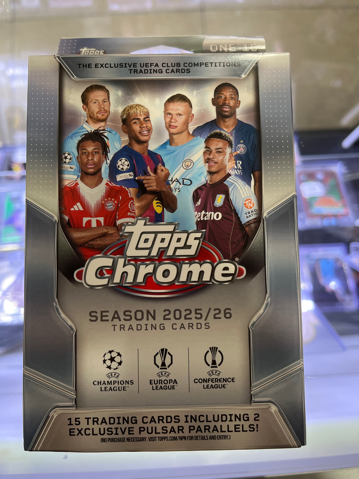 Topps Chrome UEFA Soccer Hanger 25/26
