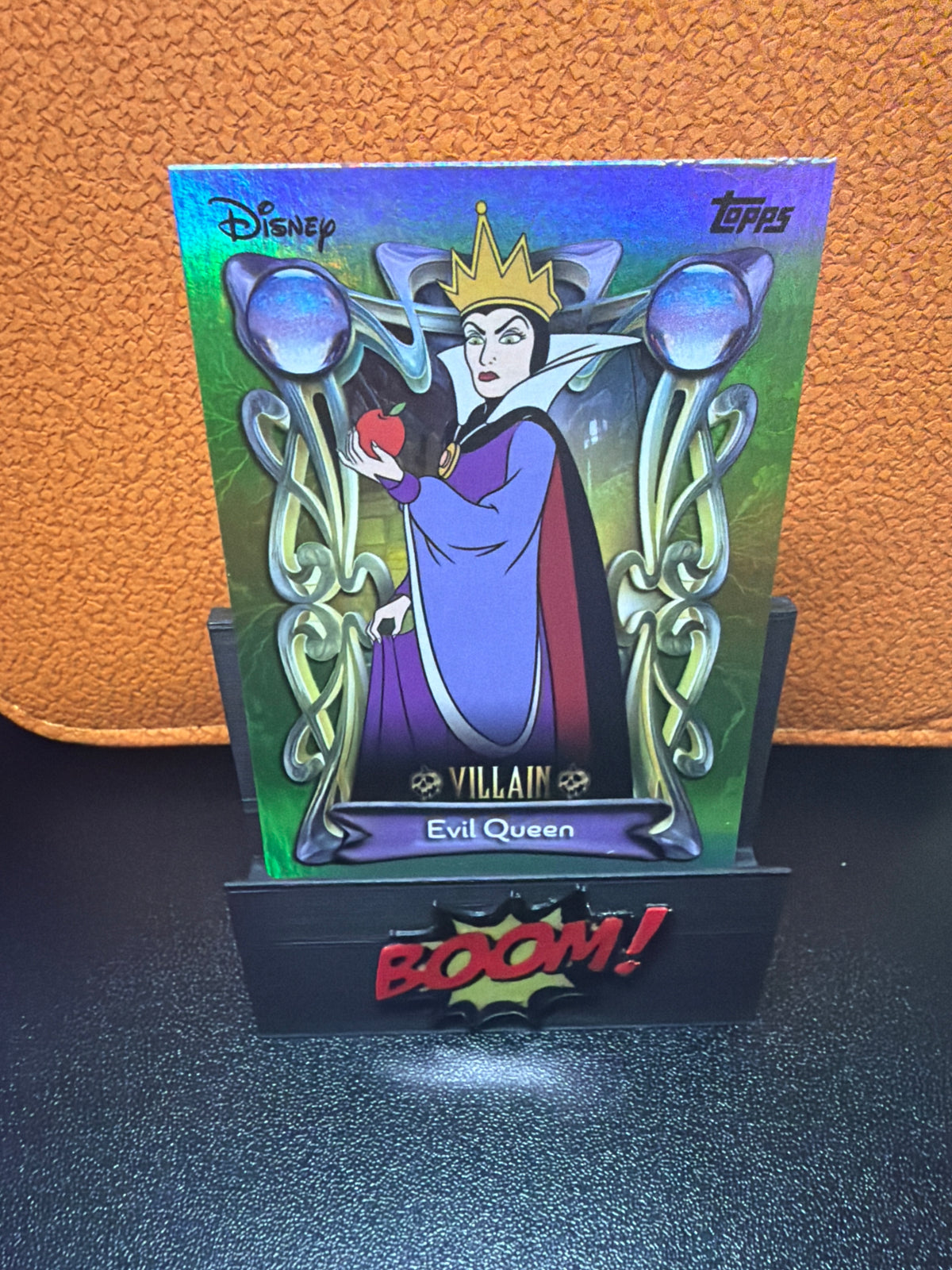 Topps Disney Villain Evil Queen 2025