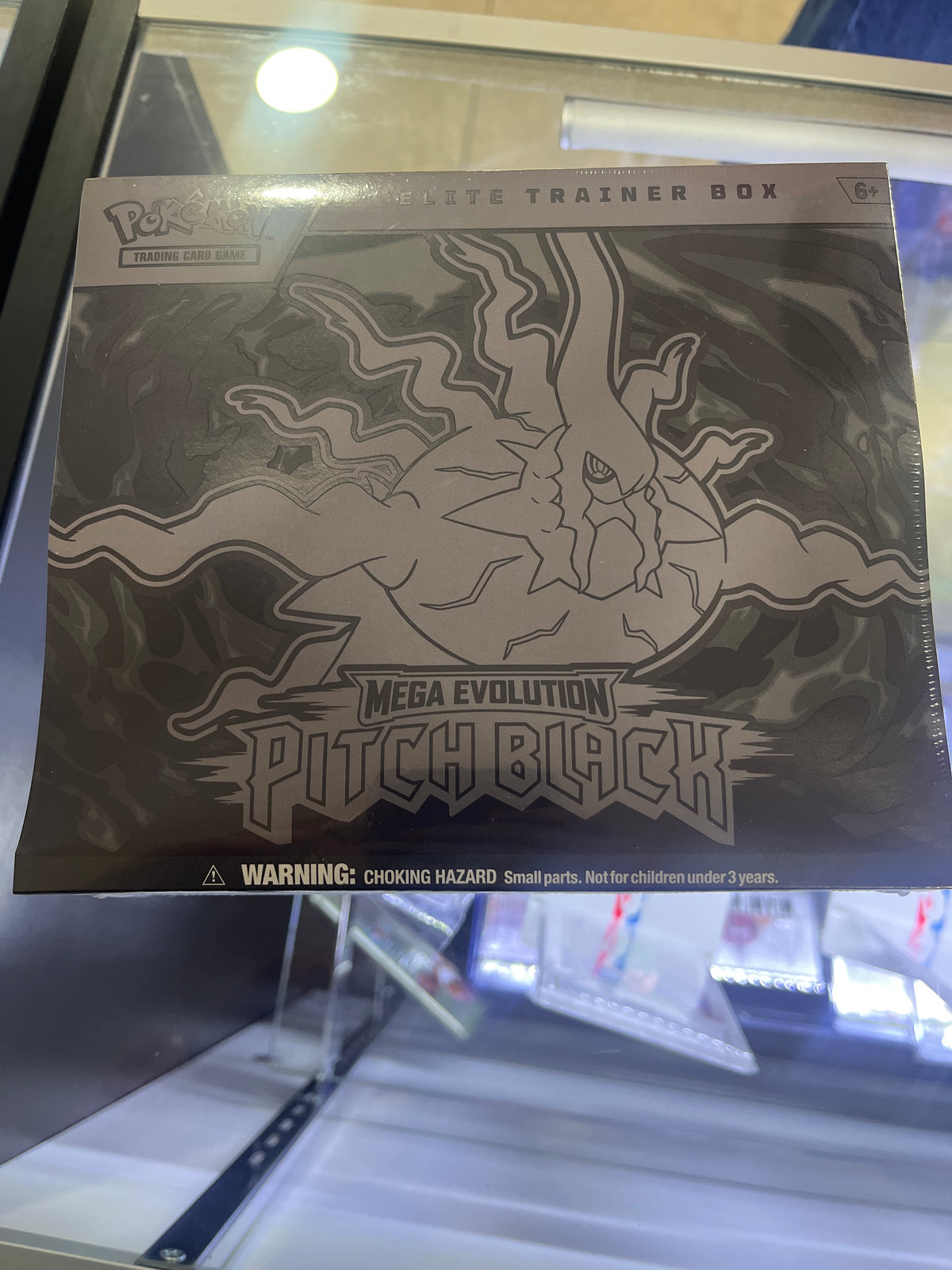 Pokemon Pitch Black ETB