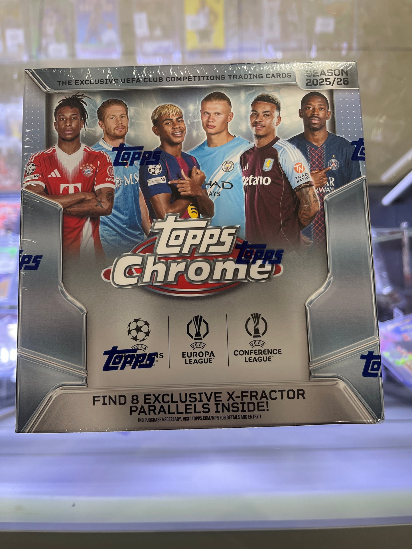 Topps Chrome UEFA Soccer Mega Box 25/26
